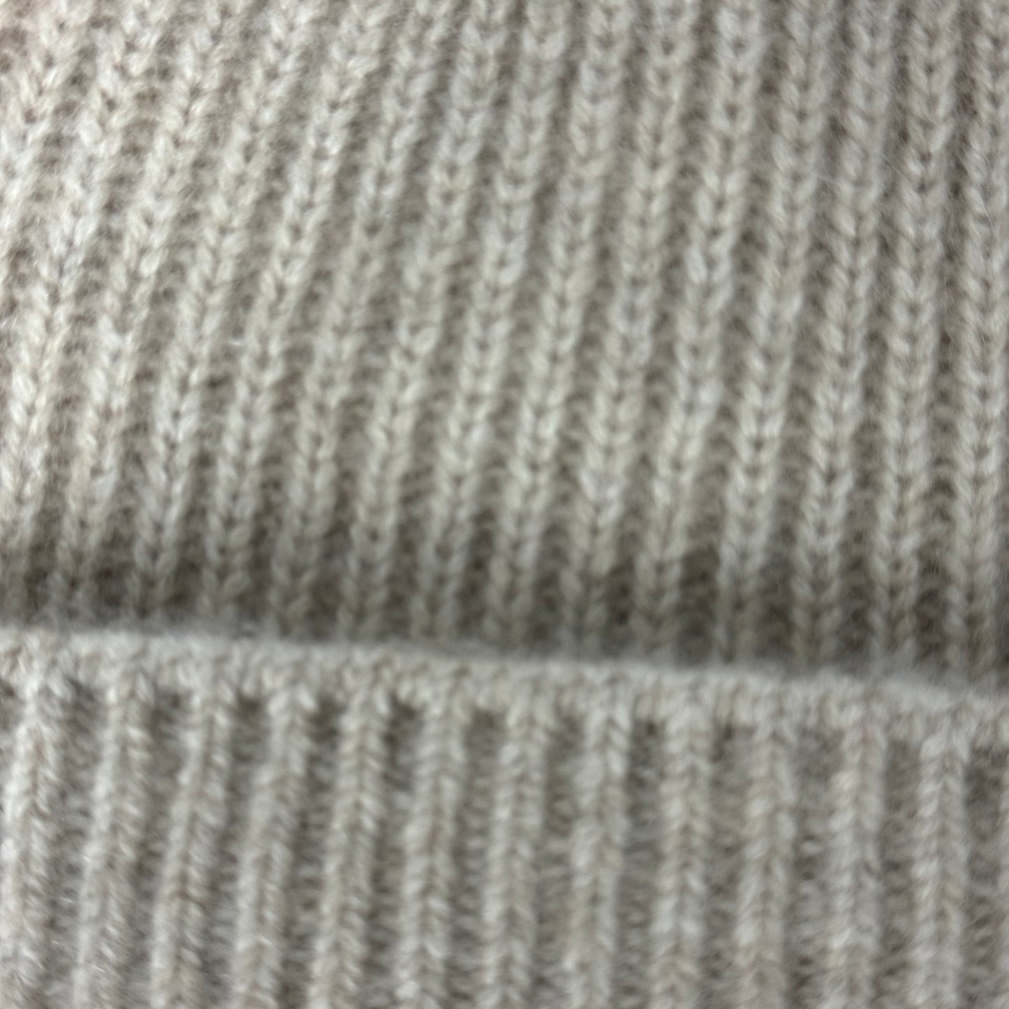 Ribbed Cashmere Beanie Hat In Beige